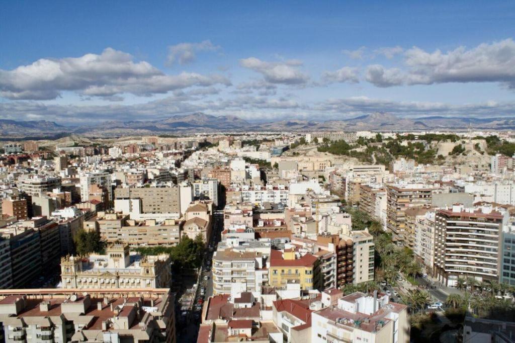 Incredible Apartment Alicante Esterno foto
